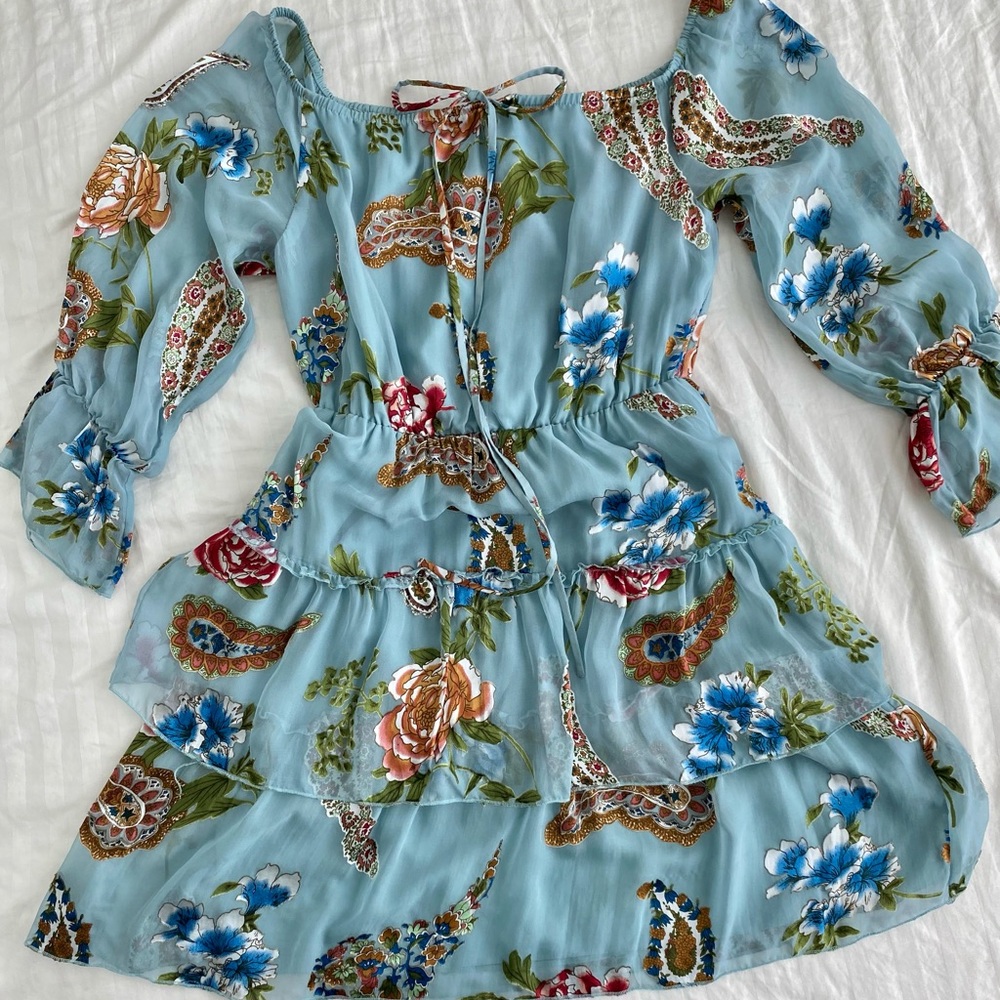 Alice & Olivia Wedding boatneck dress in size 4